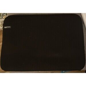 Amazon Basics 16 in x 12 in Laptop Sleeve, Protective Carrying Case w/ Zipper